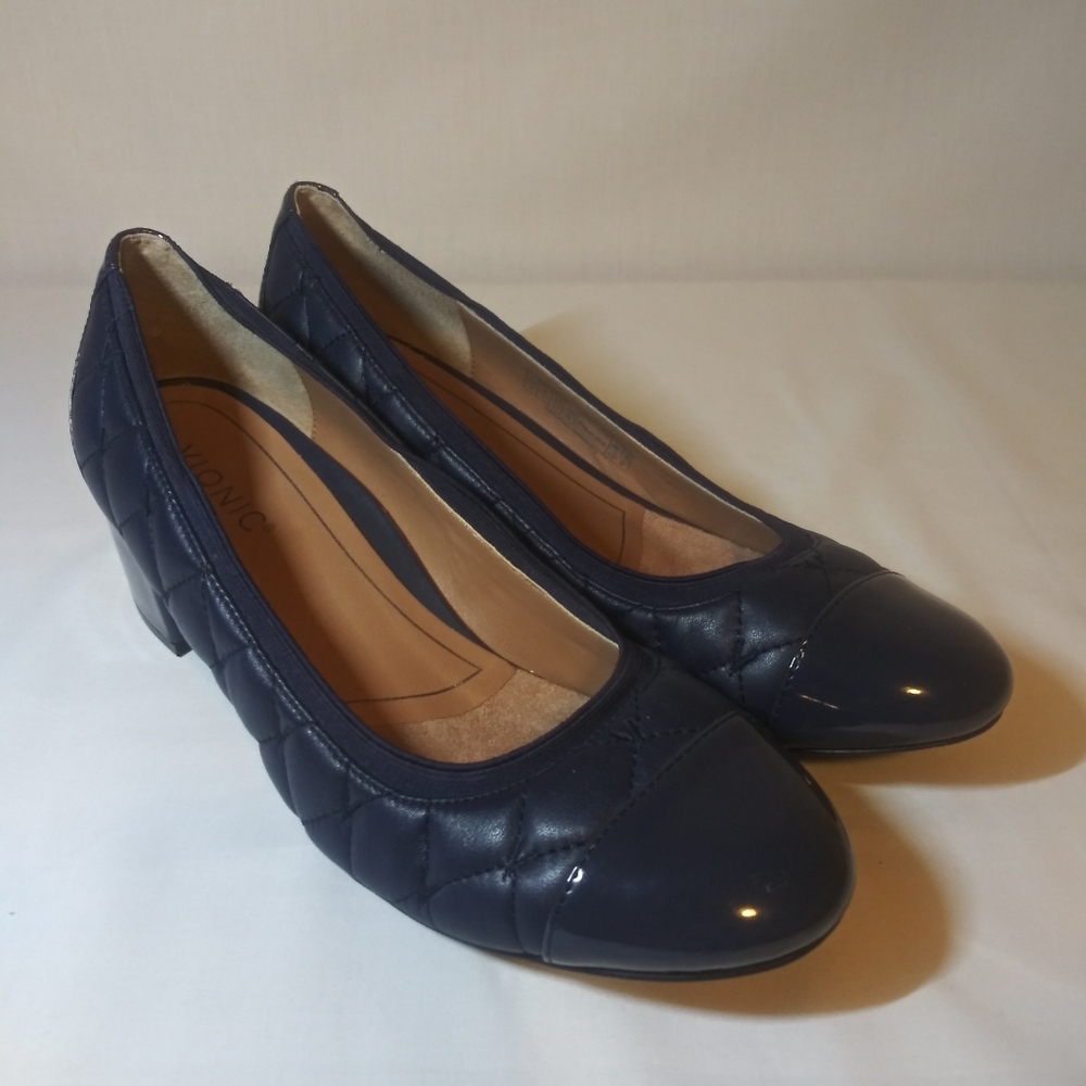 Vionic Women's Ruby size 9